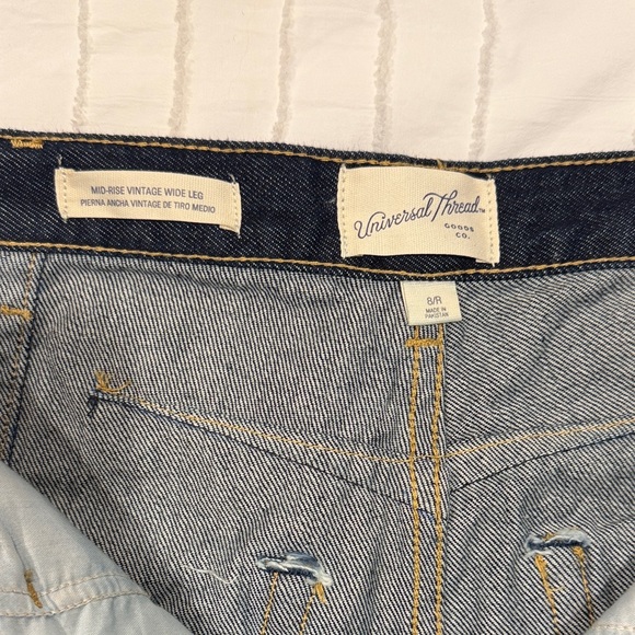 Universal Thread Dark Blue Jeans - Picture 3 of 4